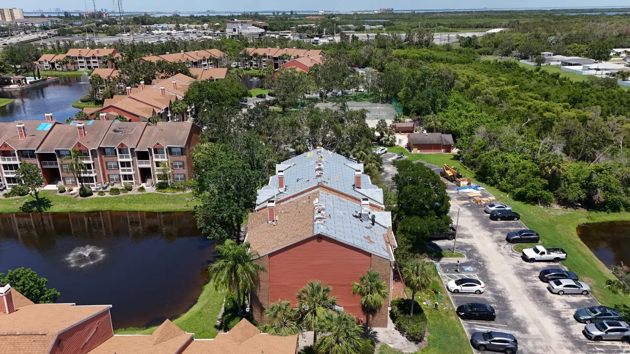 Energy efficient roofing Florida installation on a residential property